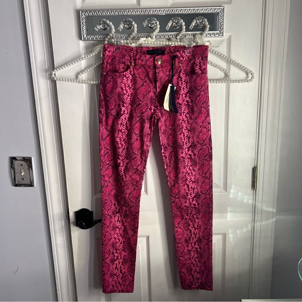 NEW W/TAGS JUICY COUTURE PINK SNAKESKIN PANTS 💗